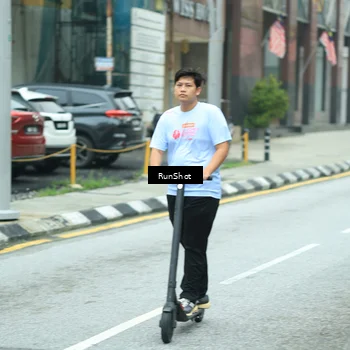 Runner Photo 8630999