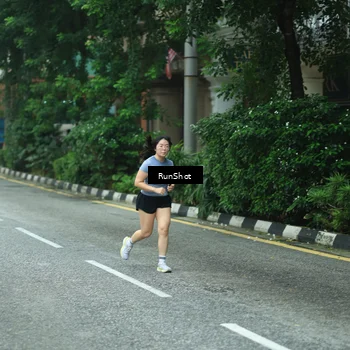 Runner Photo 8631005