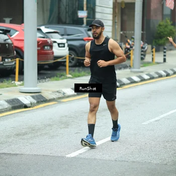 Runner Photo 8631022