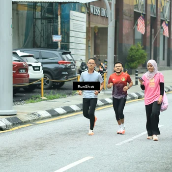 Runner Photo 8631030