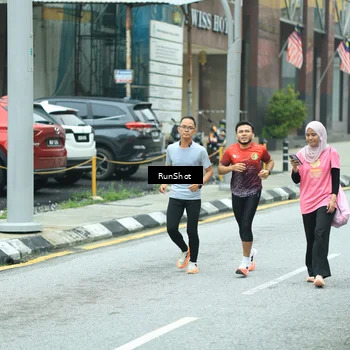Runner Photo 8631031