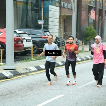 Runner Photo 8631035
