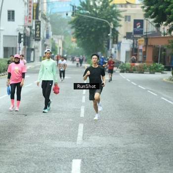 Runner Photo 8631046