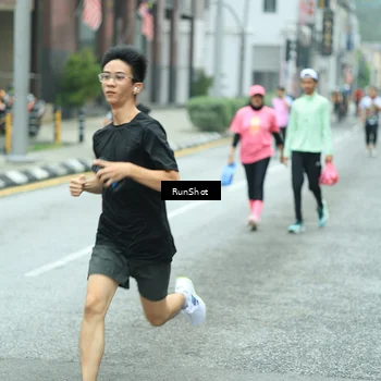 Runner Photo 8631054