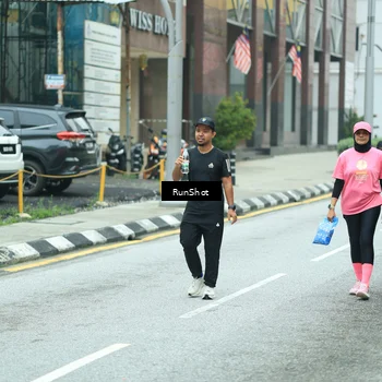 Runner Photo 8631066