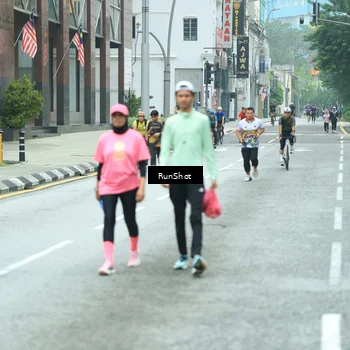 Runner Photo 8631069