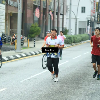 Runner Photo 8631084