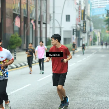 Runner Photo 8631088