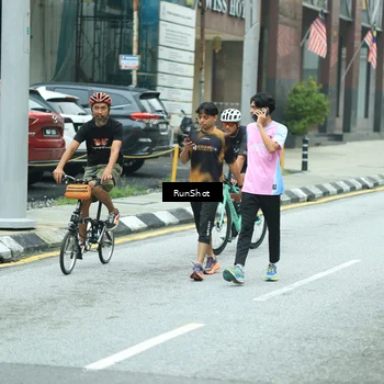 Runner Photo 8631112
