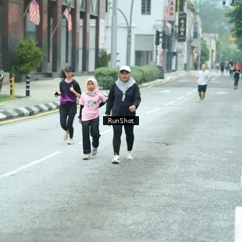Runner Photo 8631125
