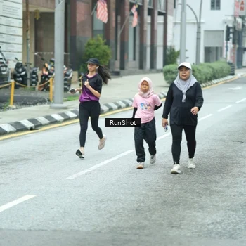 Runner Photo 8631132