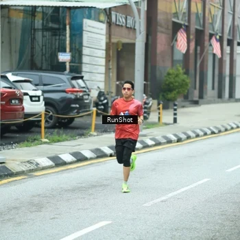 Runner Photo 8631162
