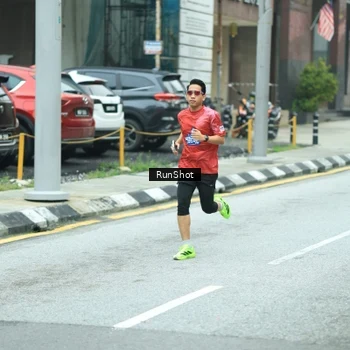 Runner Photo 8631164
