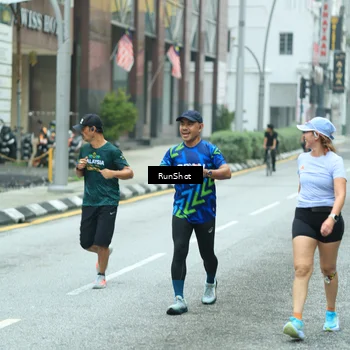 Runner Photo 8631171