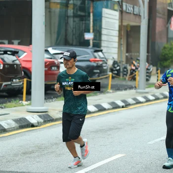 Runner Photo 8631176