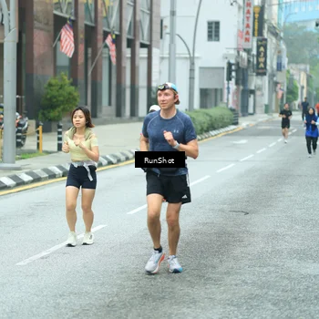 Runner Photo 8631208