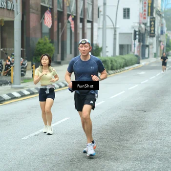 Runner Photo 8631211