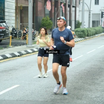 Runner Photo 8631214