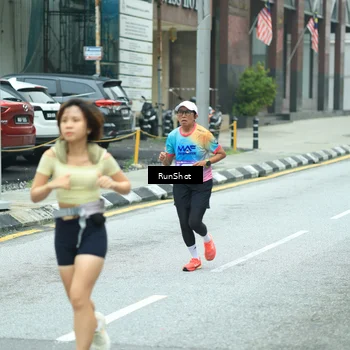 Runner Photo 8631229