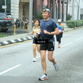 Runner Photo 8631235
