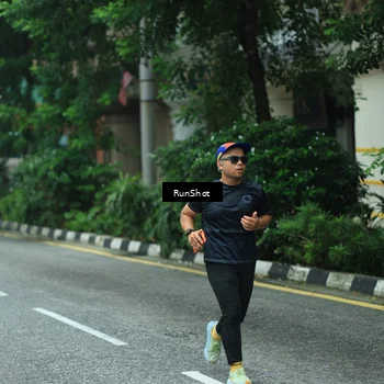 Runner Photo 8631252