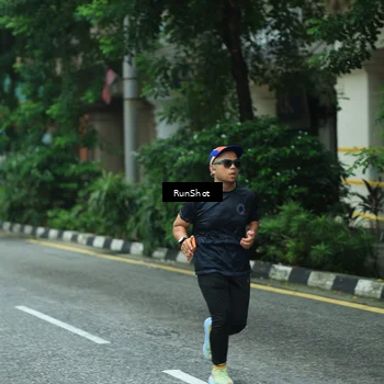Runner Photo 8631255