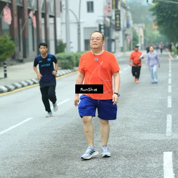 Runner Photo 8631260