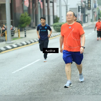 Runner Photo 8631261