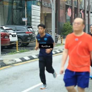 Runner Photo 8631264