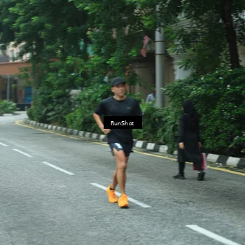 Runner Photo 8631269