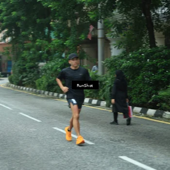 Runner Photo 8631271