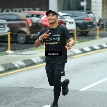 Runner Photo 8631309