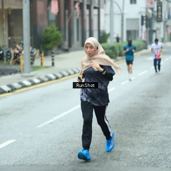 Runner Photo 8631337