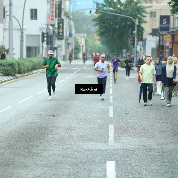 Runner Photo 8631355