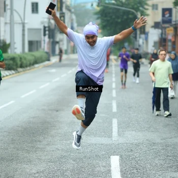Runner Photo 8631362