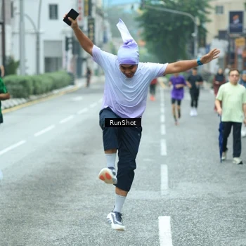 Runner Photo 8631366
