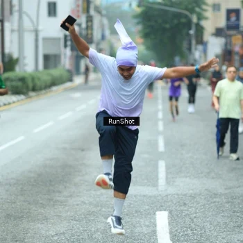 Runner Photo 8631367