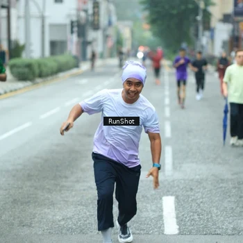Runner Photo 8631371