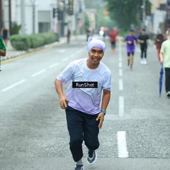 Runner Photo 8631374