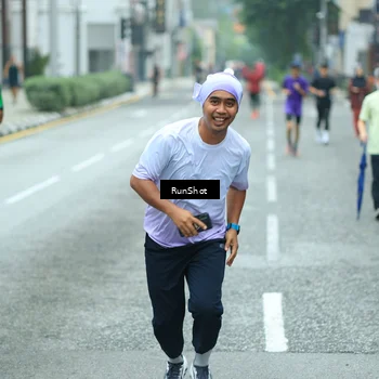 Runner Photo 8631380
