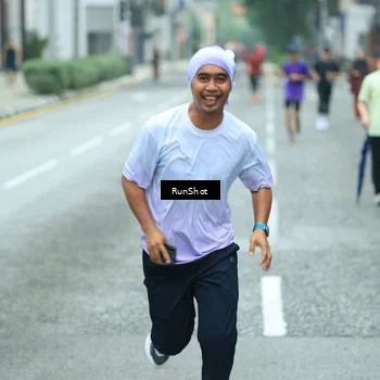 Runner Photo 8631383