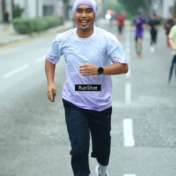Runner Photo 8631385