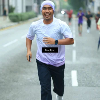 Runner Photo 8631389