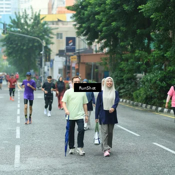 Runner Photo 8631399