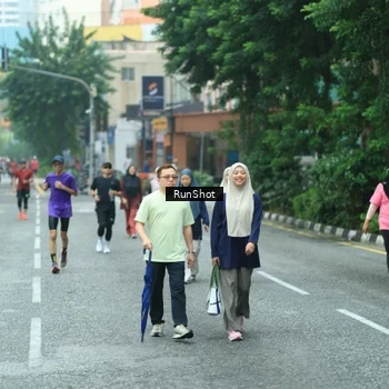 Runner Photo 8631400