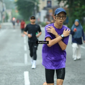 Runner Photo 8631428