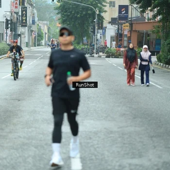 Runner Photo 8631433