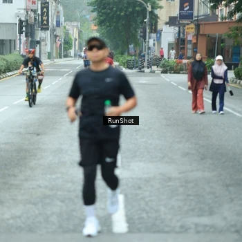 Runner Photo 8631434