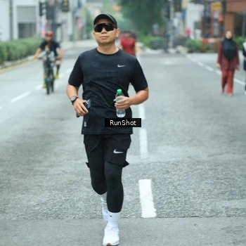 Runner Photo 8631436