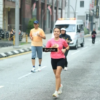 Runner Photo 8631494